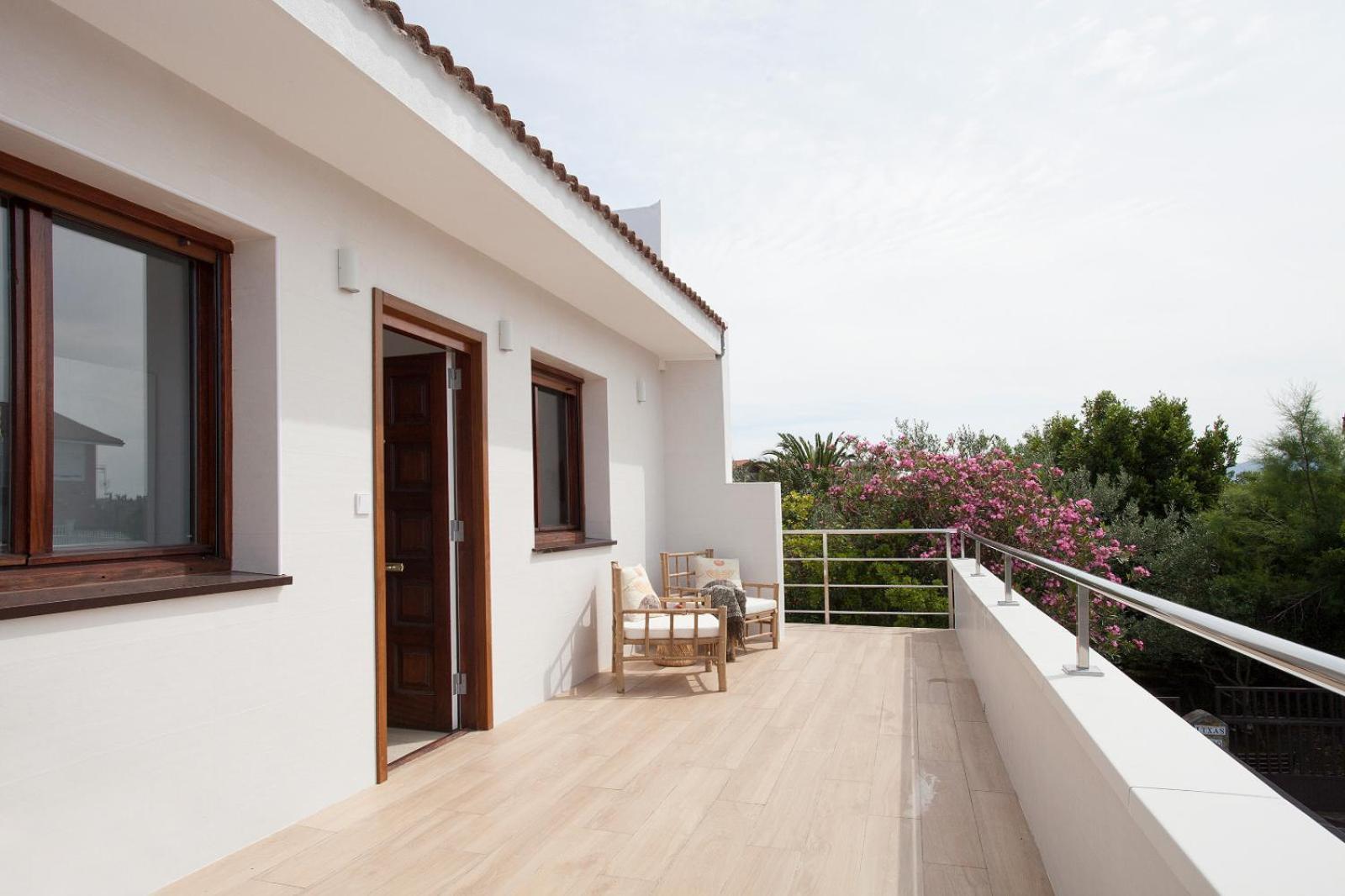 Tu Refugio Junto Al Mar Te Espera Disfruta Final Europa League Apartment Barrika Luaran gambar
